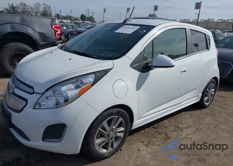 2016 Chevrolet Spark Ev 2Lt z USA, uszkodzony, nr VIN KL8CL6S05GC570162